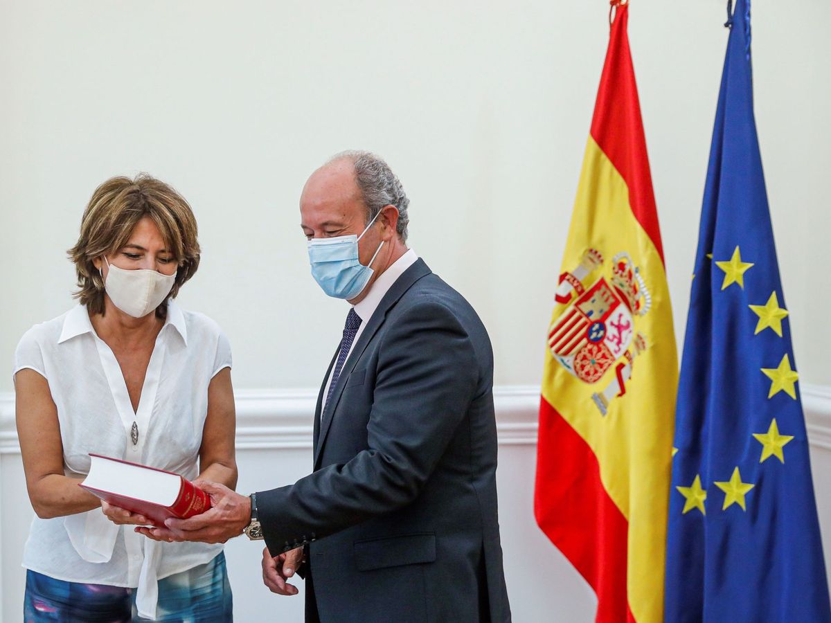 Foto: El ministro de Justicia, Juan Carlos Campo, recibió a la fiscal general del Estado, Dolores Delgado. (EFE)