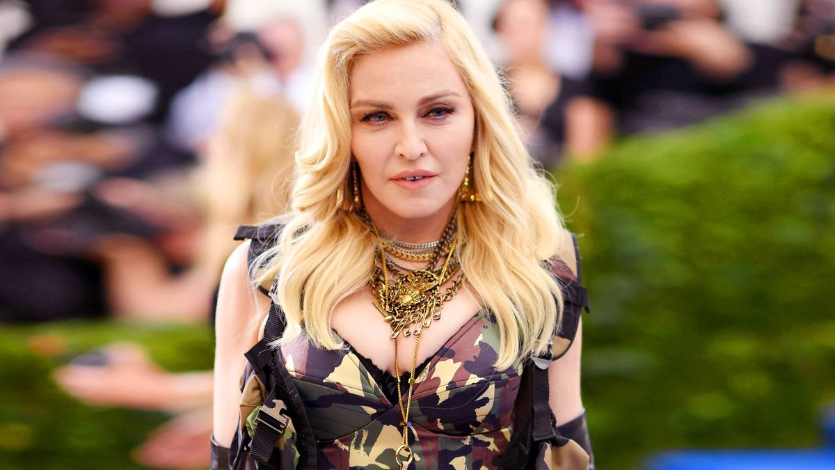 La deformación facial de Madonna: de los liftings a los rellenos