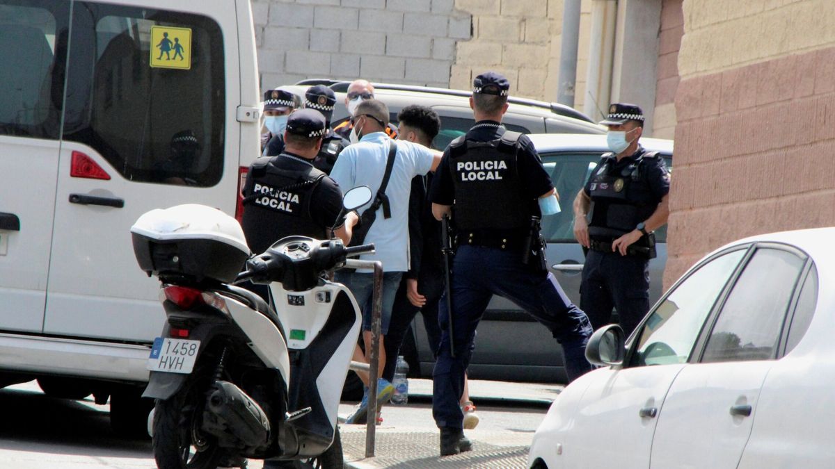 Un joven resulta herido de bala tras ser tiroteado por dos encapuchados en Ceuta