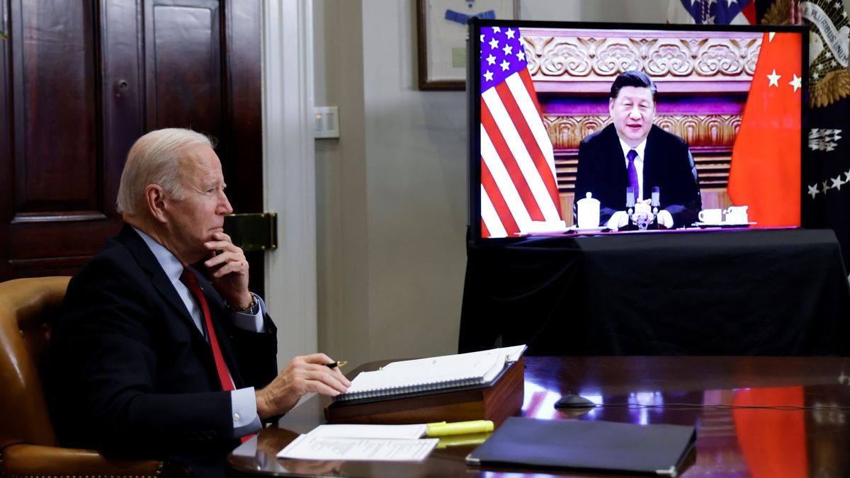 Xi, a Biden tras 3 horas de reunión: "Muestre liderazgo y lleve las relaciones a lo correcto"