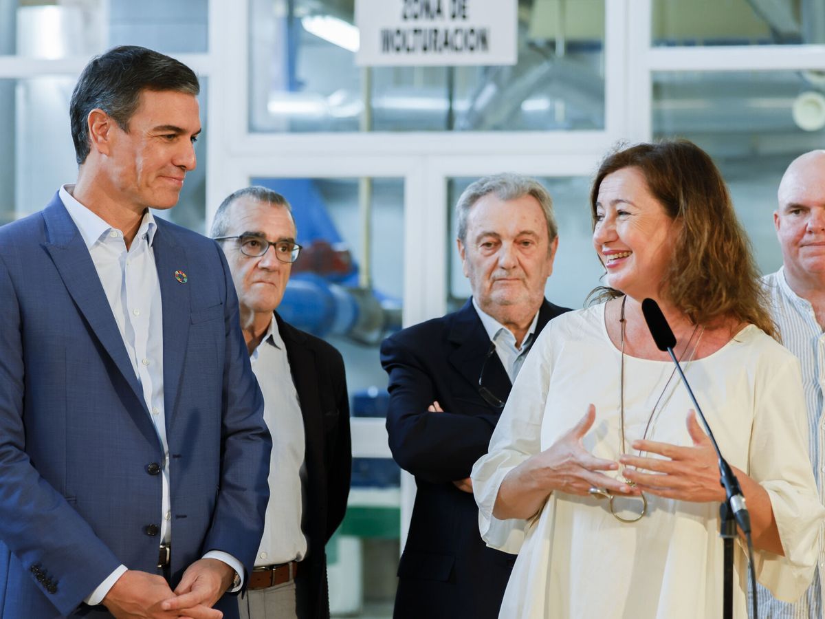 Foto: El presidente del Gobierno, Pedro Sánchez, y la presidenta balear, Francina Armengol. (EFE/Cati Cladera)