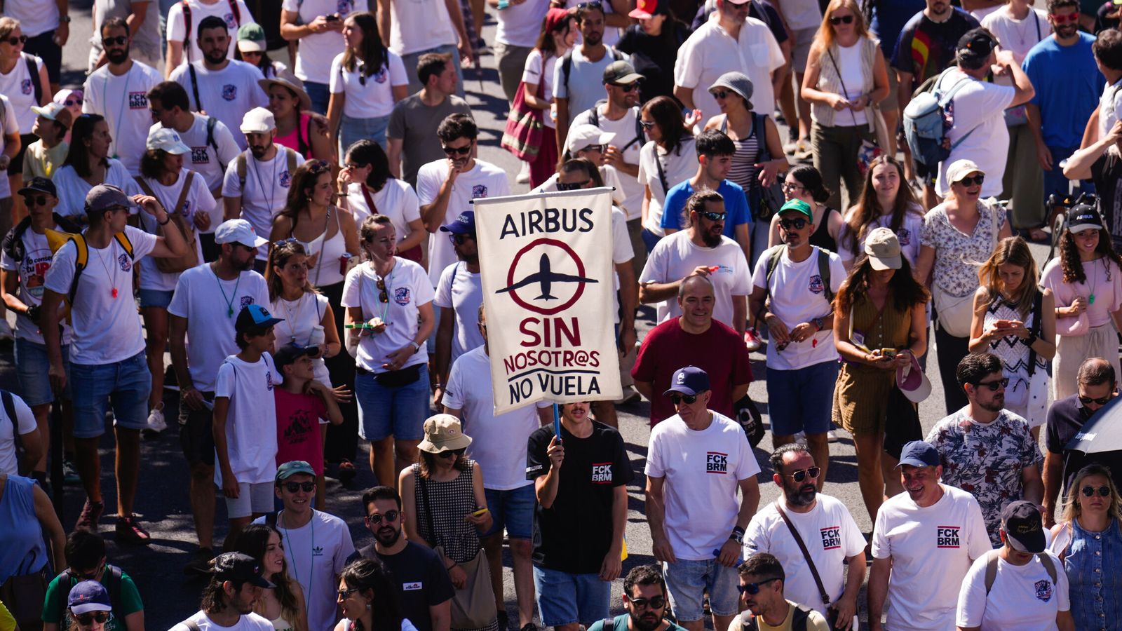 La plantilla de Airbus zanja el conflicto y acepta la propuesta de la firma, con el 76% de votos