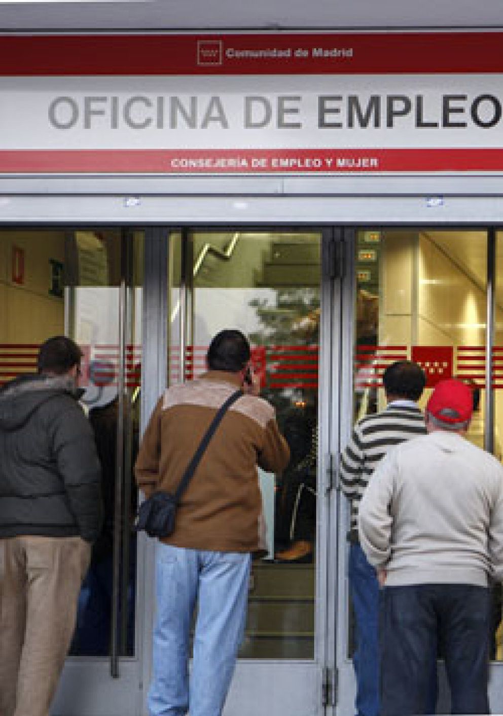 Foto: El paro sube en 144.700 personas en el tercer trimestre: roza los 5 millones de desempleados
