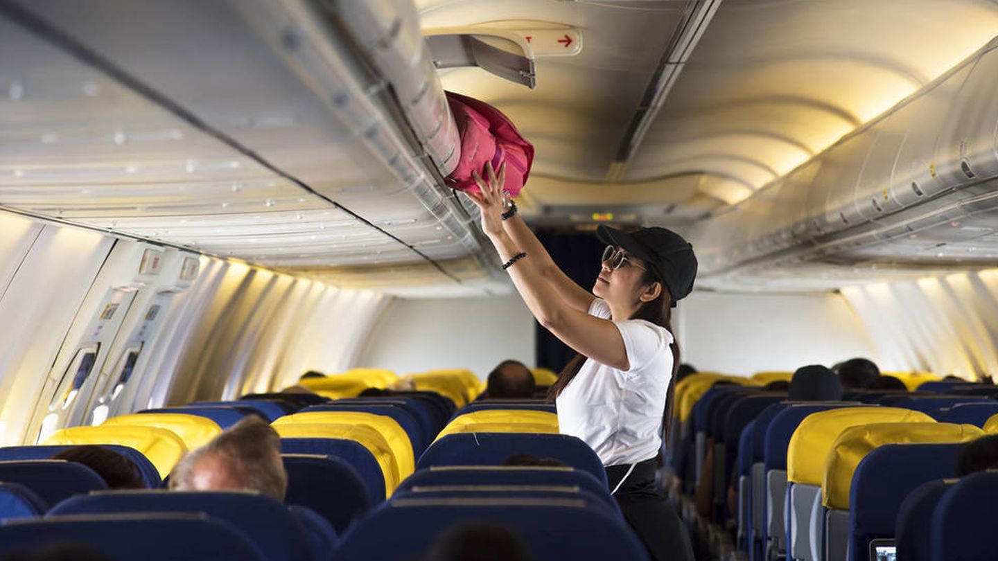 Nublado ladrar también Equipaje de mano en la era poscoronavirus: qué puedes llevar en la cabina  del avión