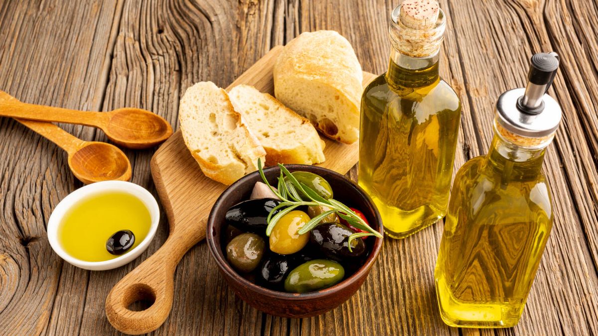 El poder hasta ahora desconocido del aceite de oliva para regular las funciones de esta bacteria intestinal