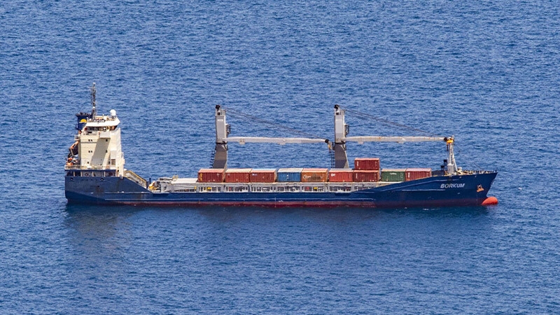 Foto de España veta un barco con armas para Israel: el de Cartagena sigue fondeado