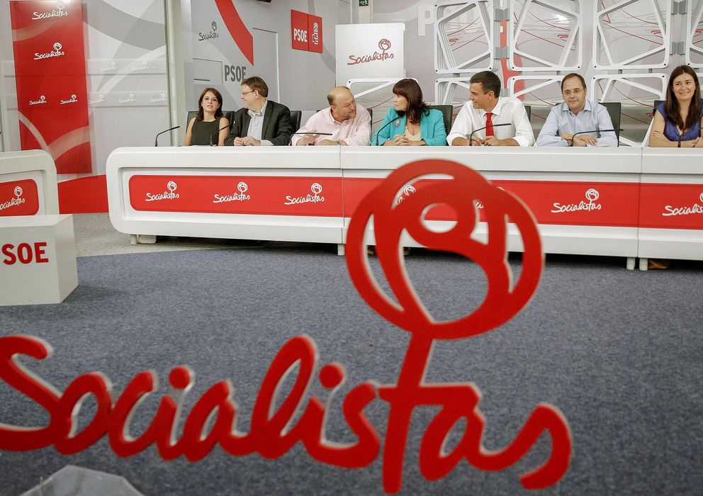 Foto: La cúpula del PSOE (Efe)