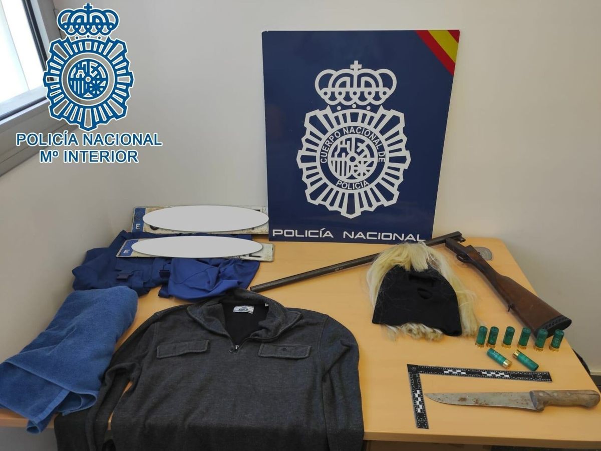 Foto: Vista de material incautado en una operación policial. (EFE/Policía Nacional)