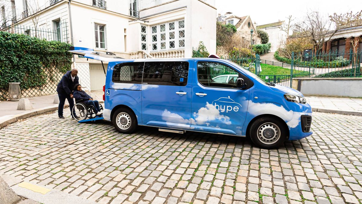 Stellantis se asocia con Hype para desplegar 50 taxis impulsados por hidrógeno en París
