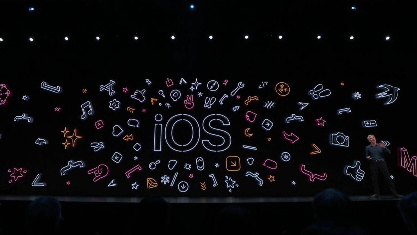 Presentación del iOS 13. (El Confidencial)