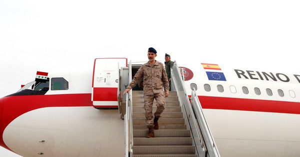 Foto: Felipe VI visita a las tropas españolas en Irak. (EFE)