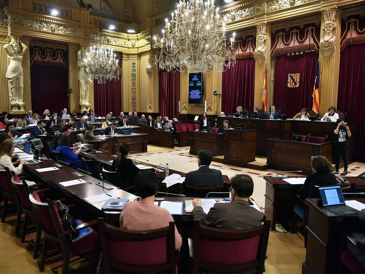 Foto: Parlament balear. (EFE/Miquel A. Borràs)