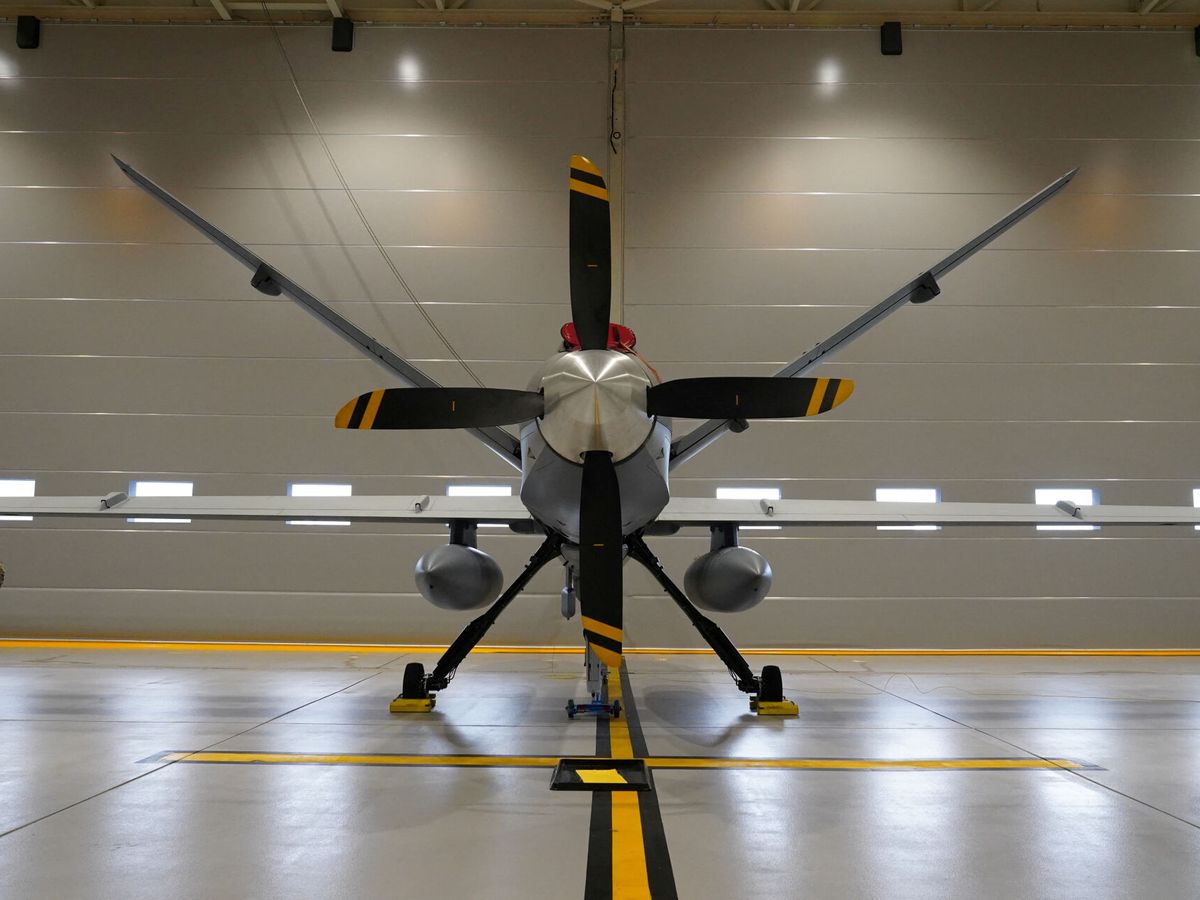 Foto: Un dron MQ-9 Reaper en la base aérea estonia de Amari. (Reuters/Janis Laizans)