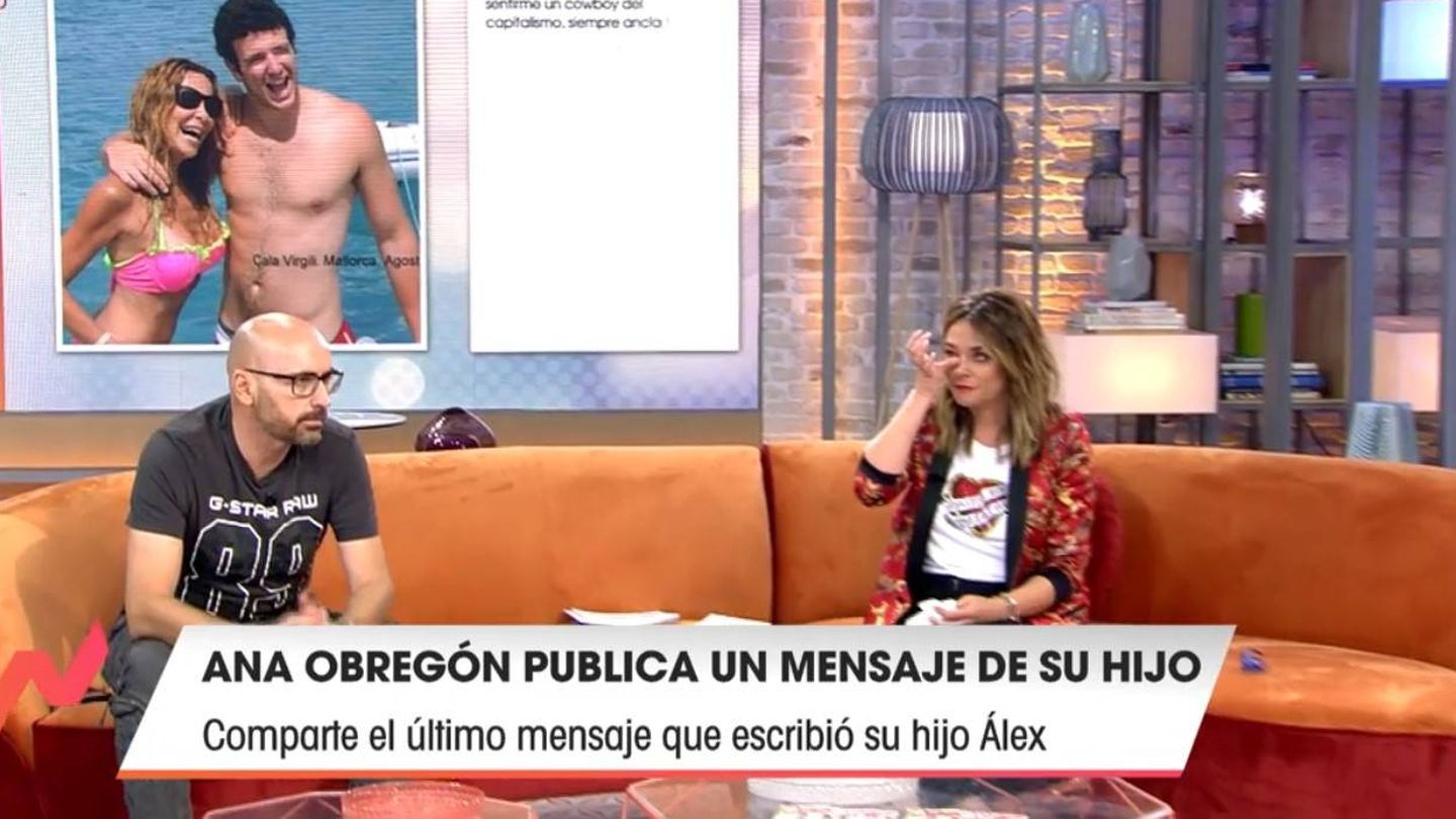 Toñi Moreno se derrumba con las palabras de Aless Lequio. (Mediaset)