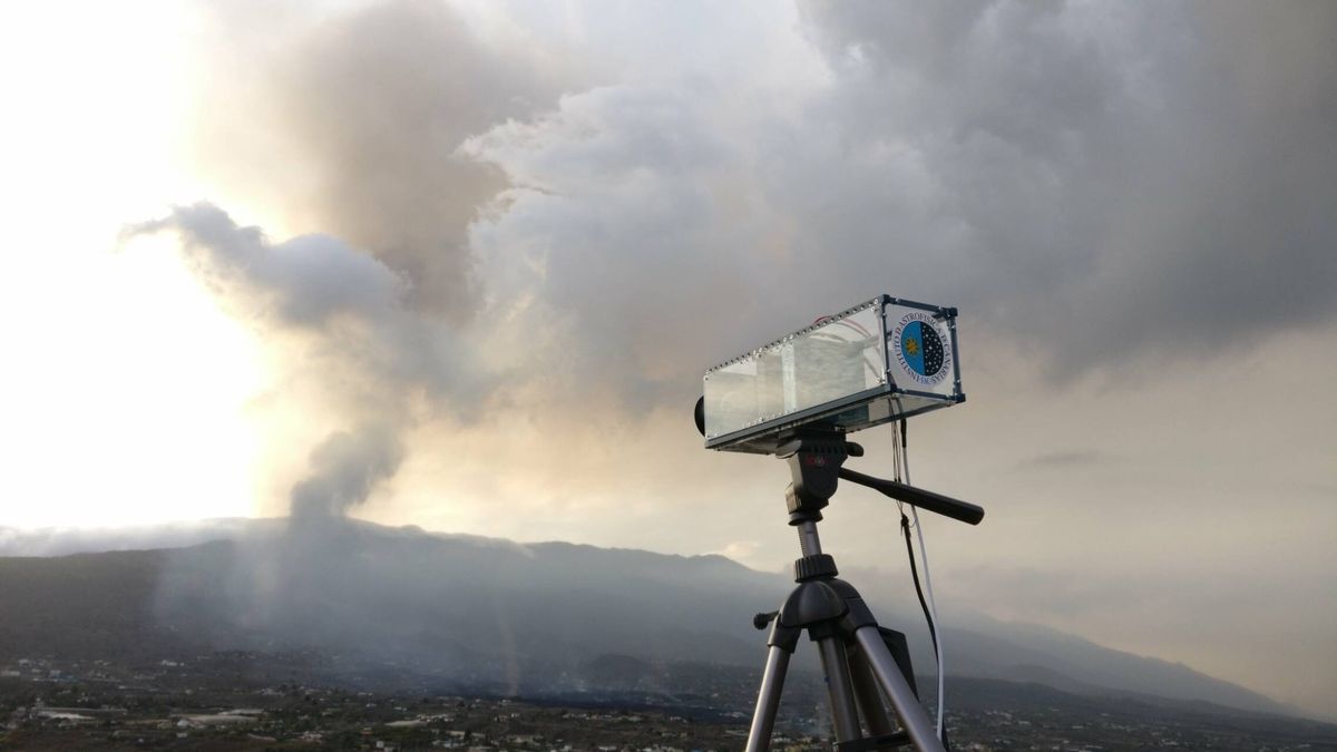El invento español que aprovecha el volcán para mejorar las imágenes de satélite