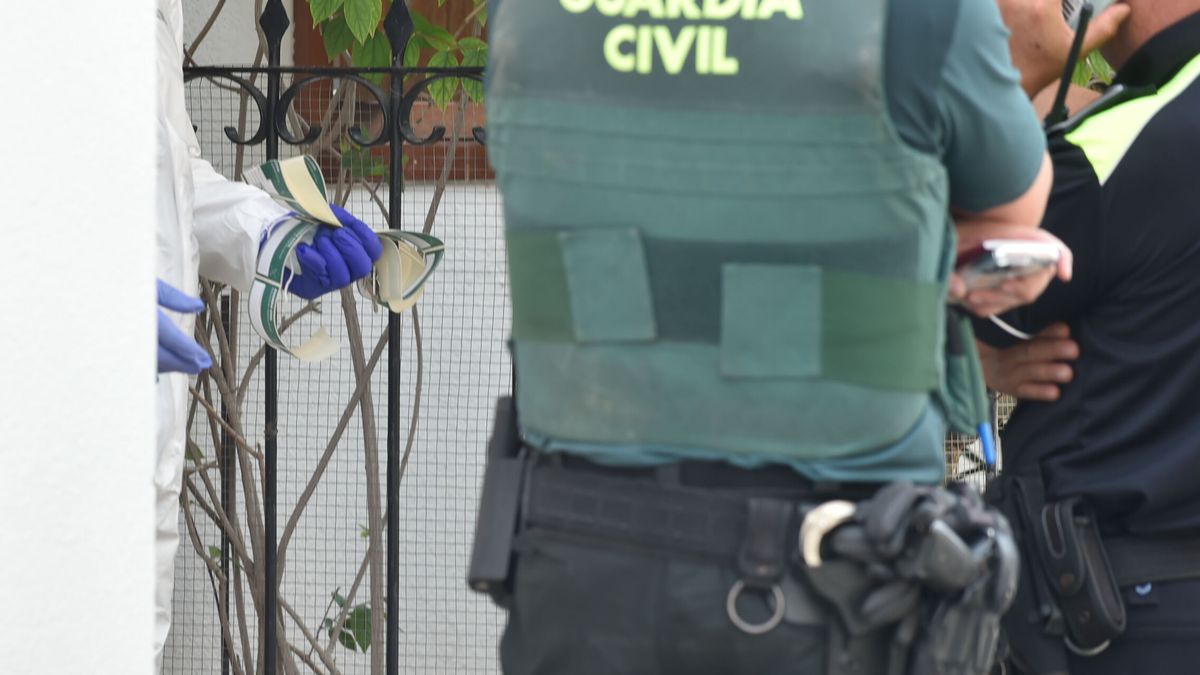 Detenido el atrincherado que amenazó con hacer explotar un edificio de La Zubia (Granada)