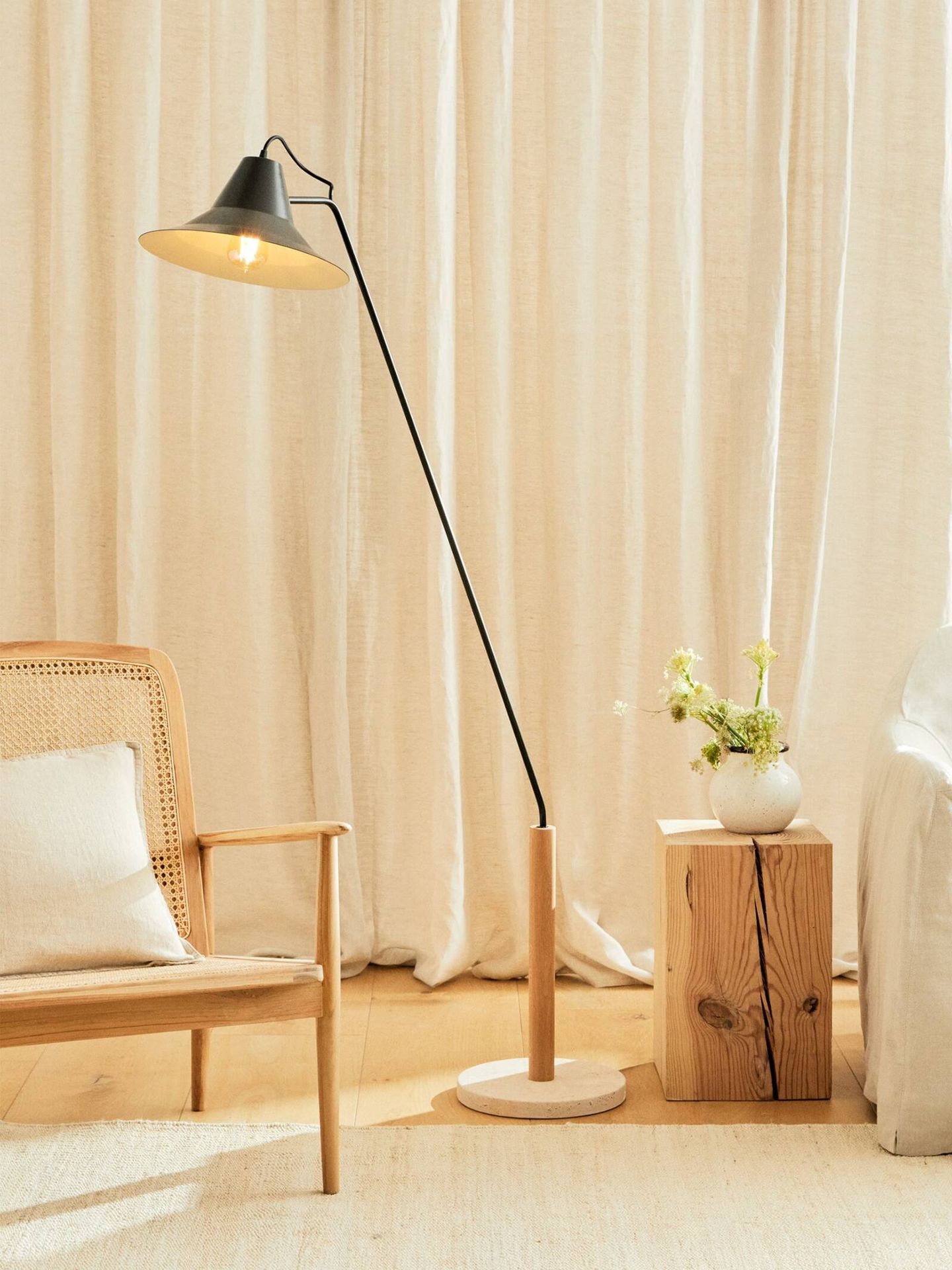 Novedades en lámparas de Zara Home para tu casa. (Cortesía)
