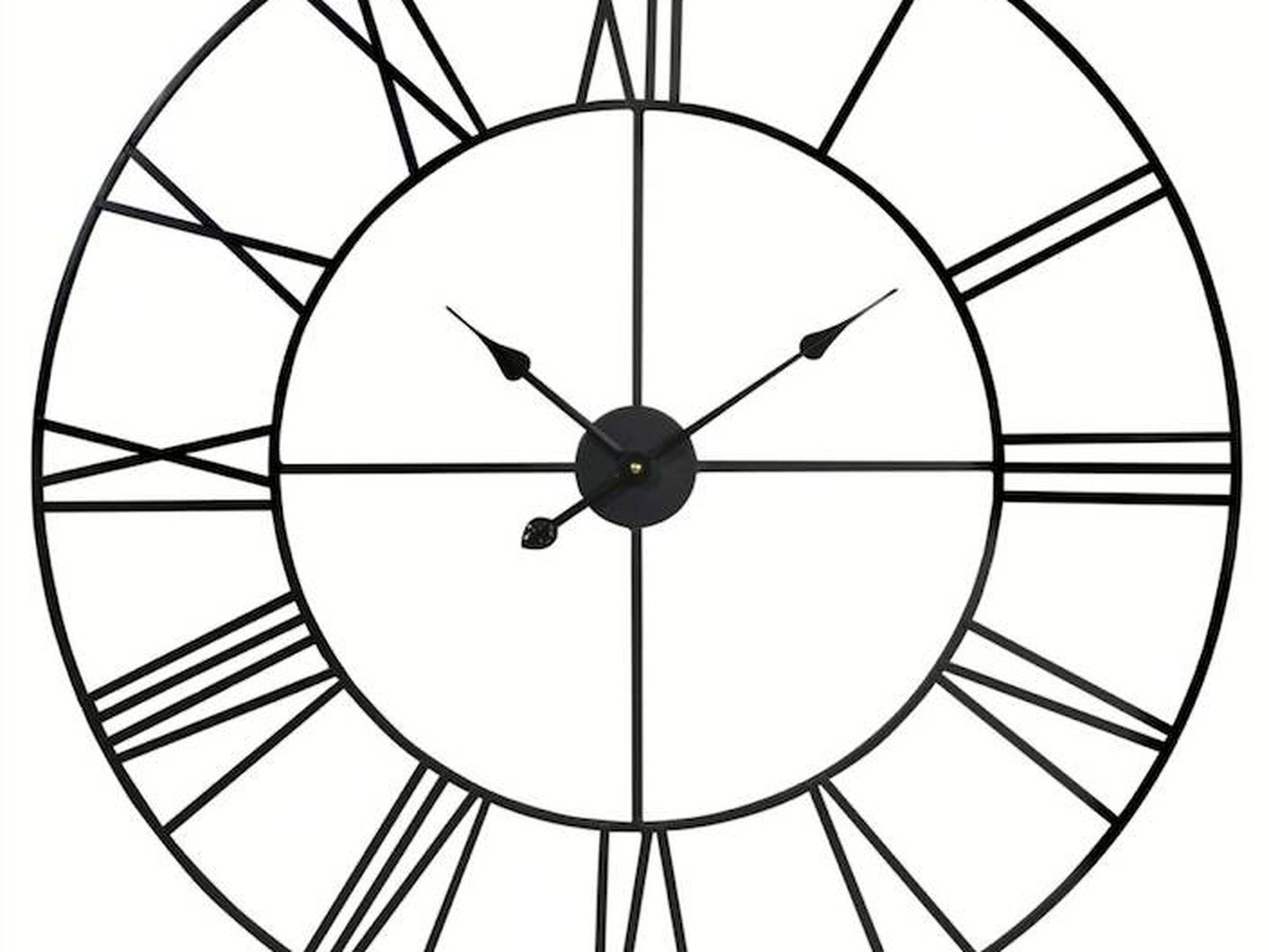 Reloj de pared de Maisons du Monde. (Cortesía)
