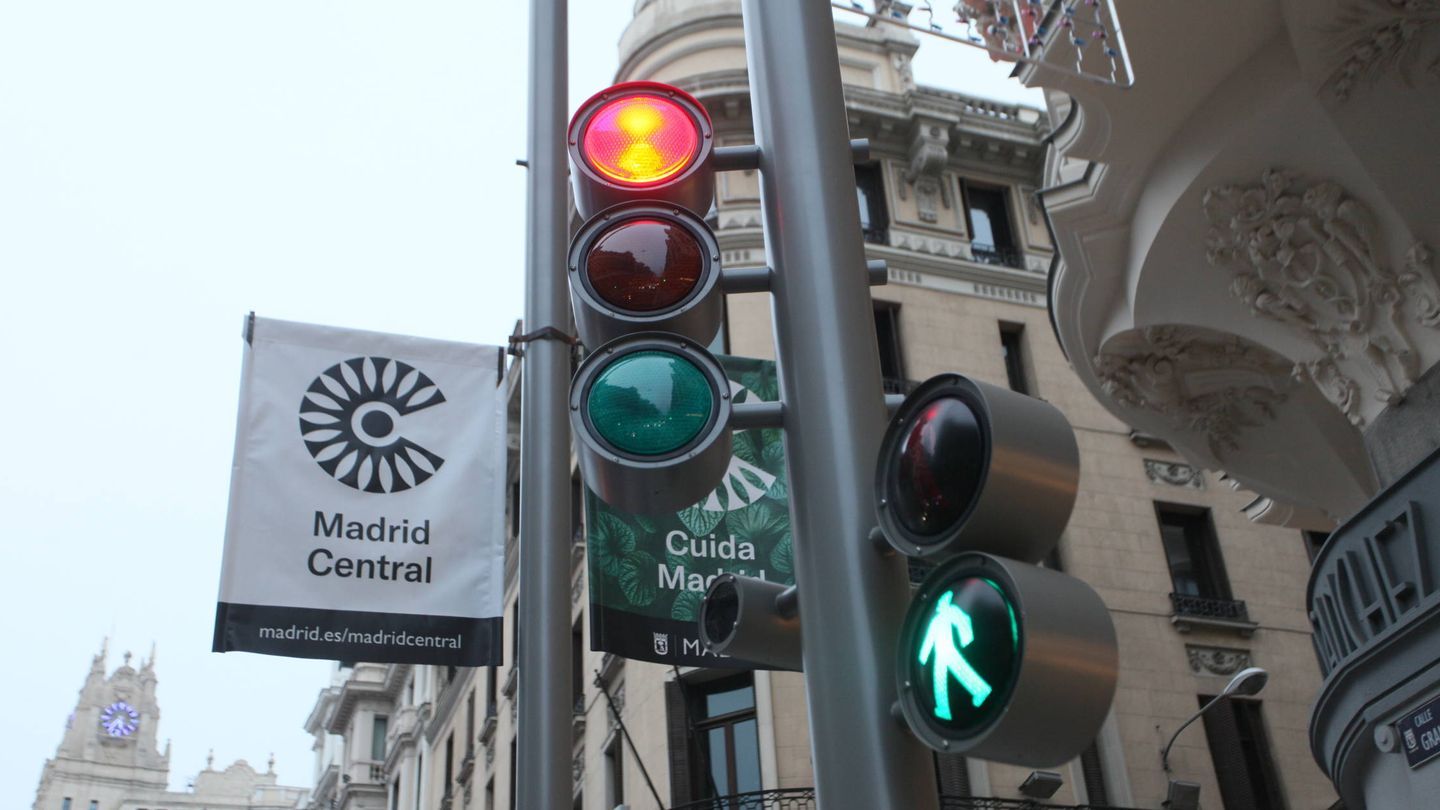 Las restricciones al tráfico comenzaron el pasado 30 de noviembre. (Foto: Enrique Villarino)