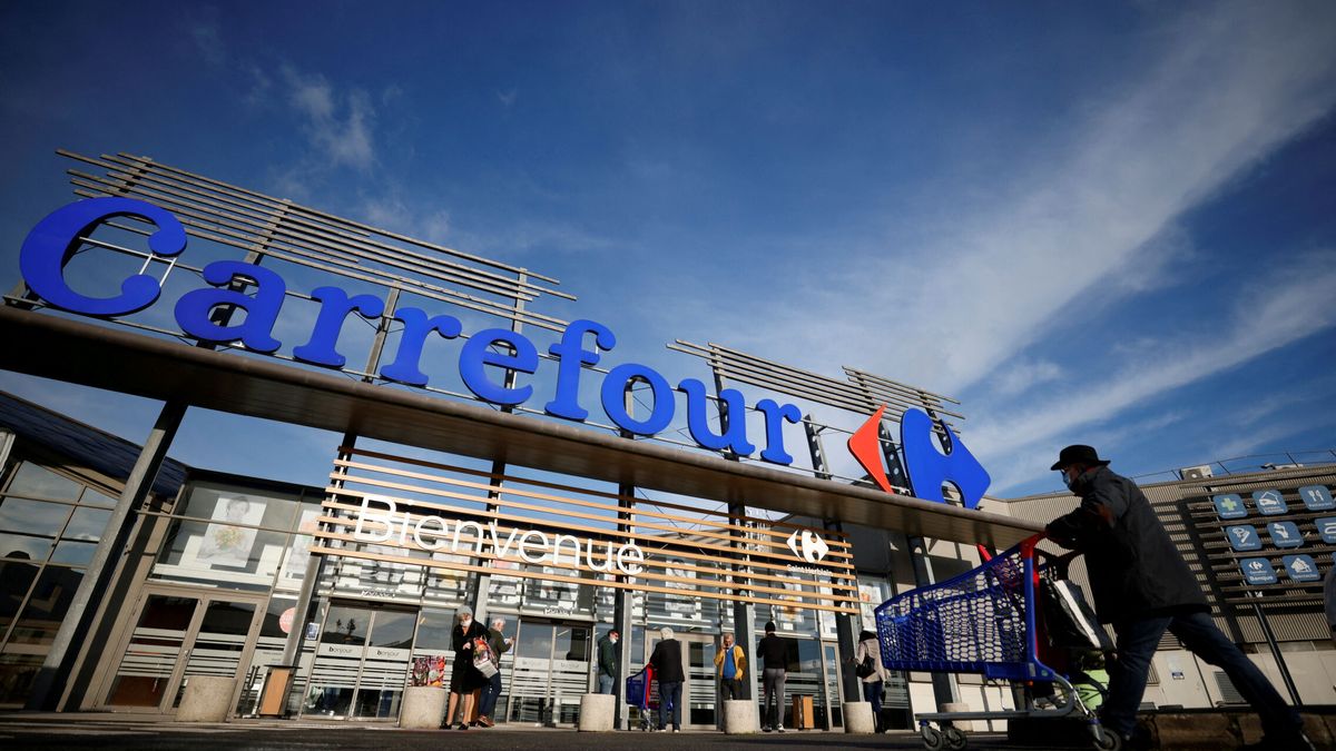 Carrefour aumenta a 2.000 M anuales su inversión: más tiendas y mayor peso a sus marcas