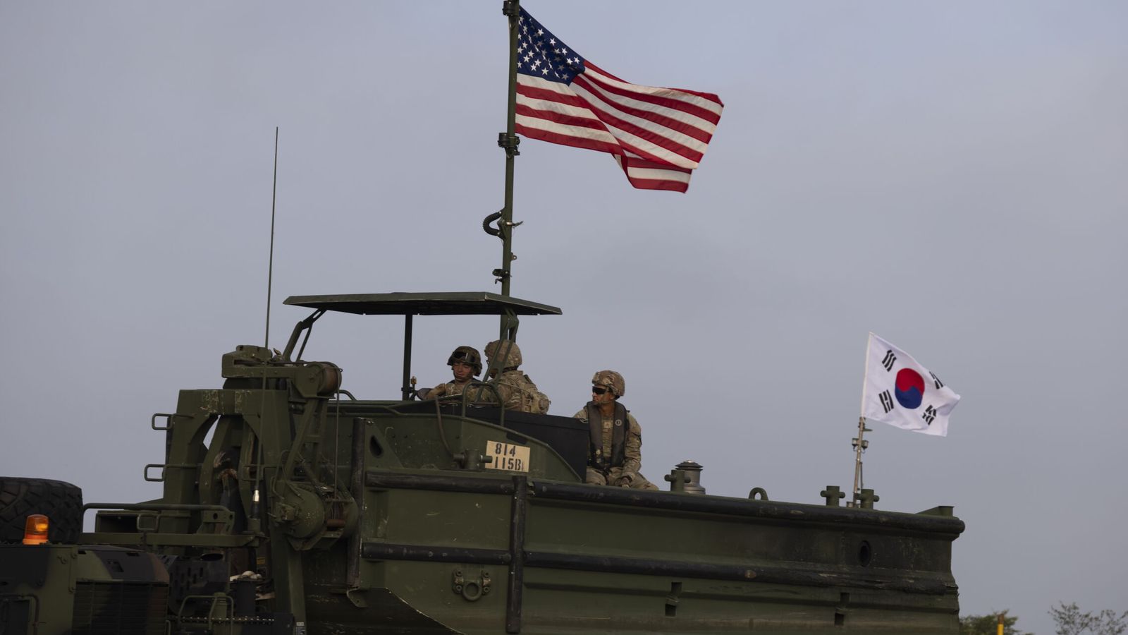 Tensión entre Seúl y Washington: maniobras clave ensombrecidas por las críticas de Trump
