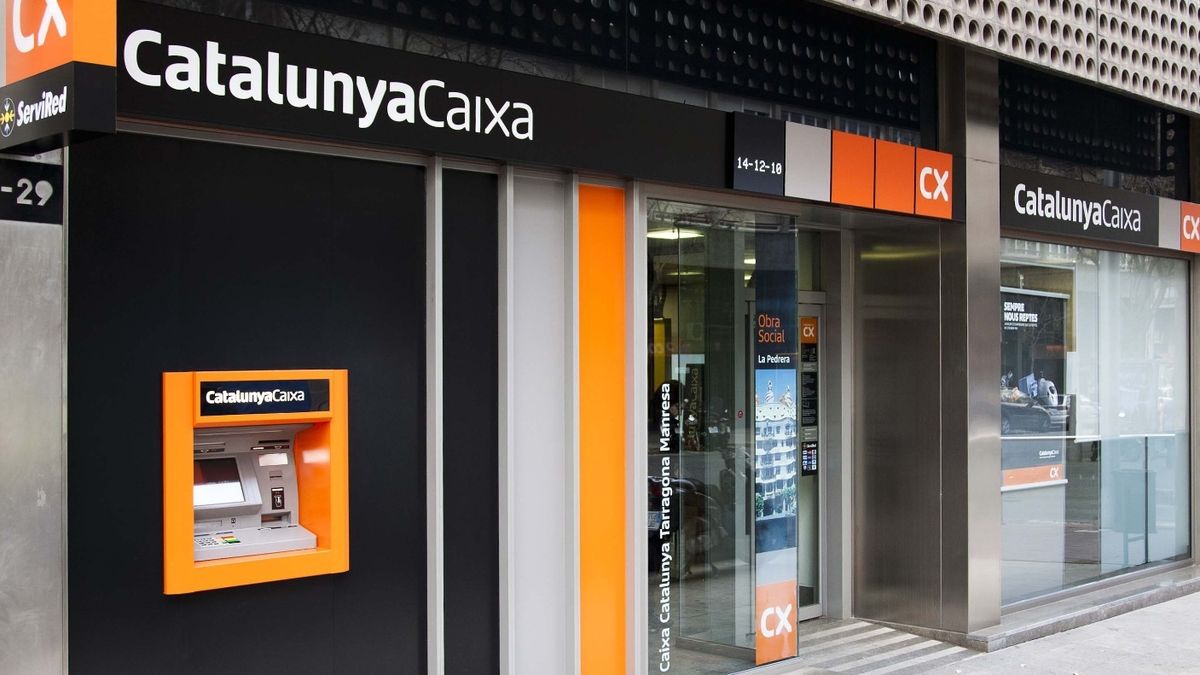 Los grandes bancos temen que los fondos buitre entren a saco en Catalunya Banc