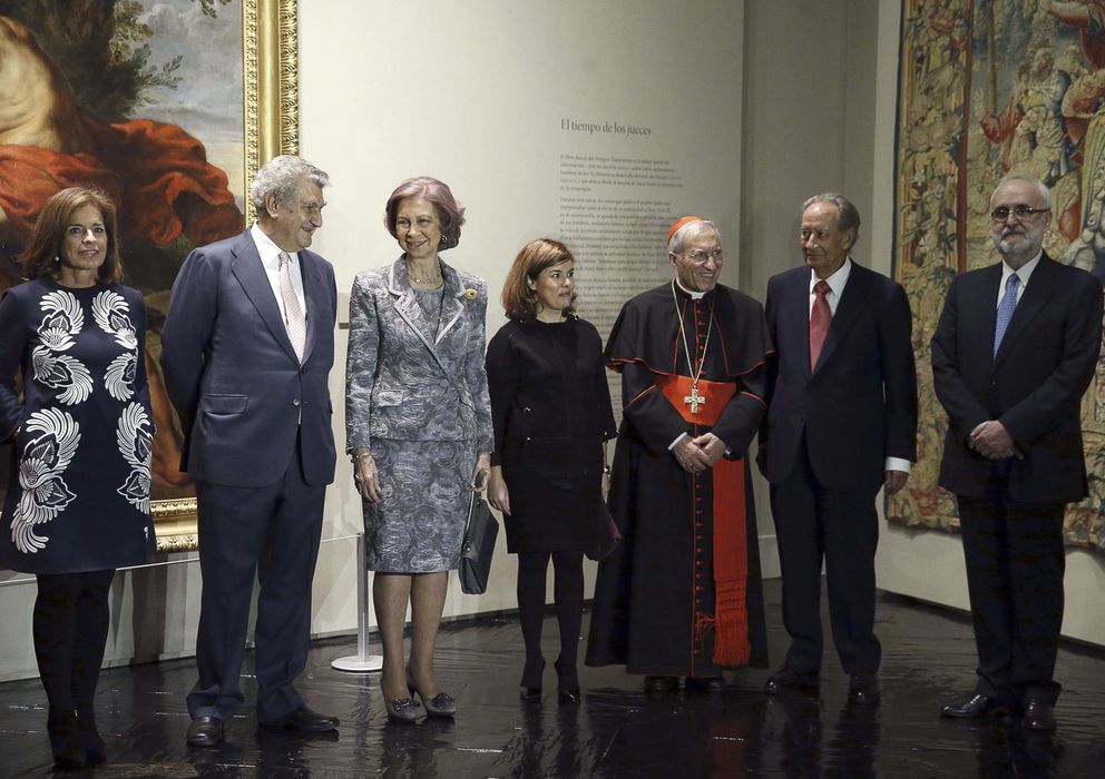 Foto: Inauguración de la exposición 'A su imagen, arte, cultura y religión', en el Fernán Gómez Centro Cultural de la Villa. (EFE)