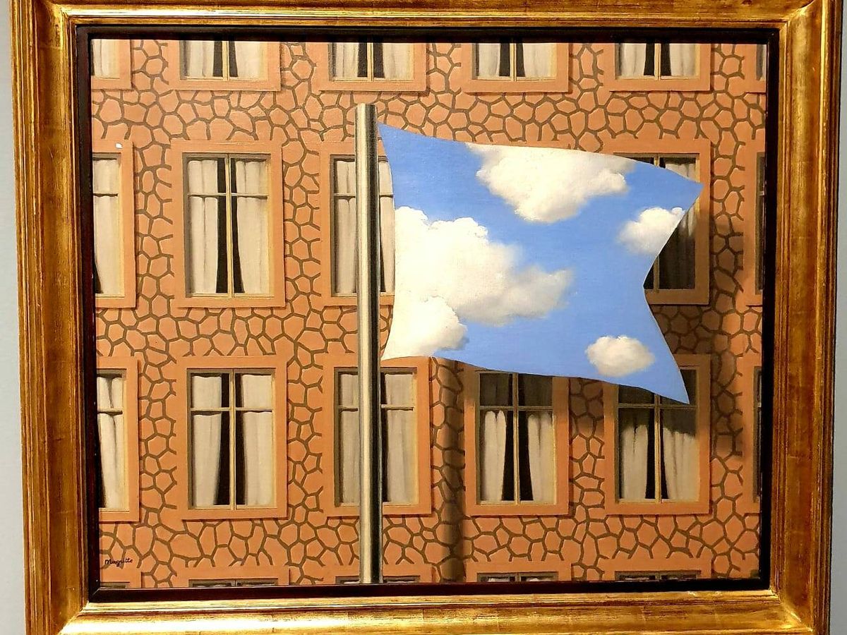 Foto: Una obra de Magritte expuesta en el museo Thyssen de Málaga. (M.V.)