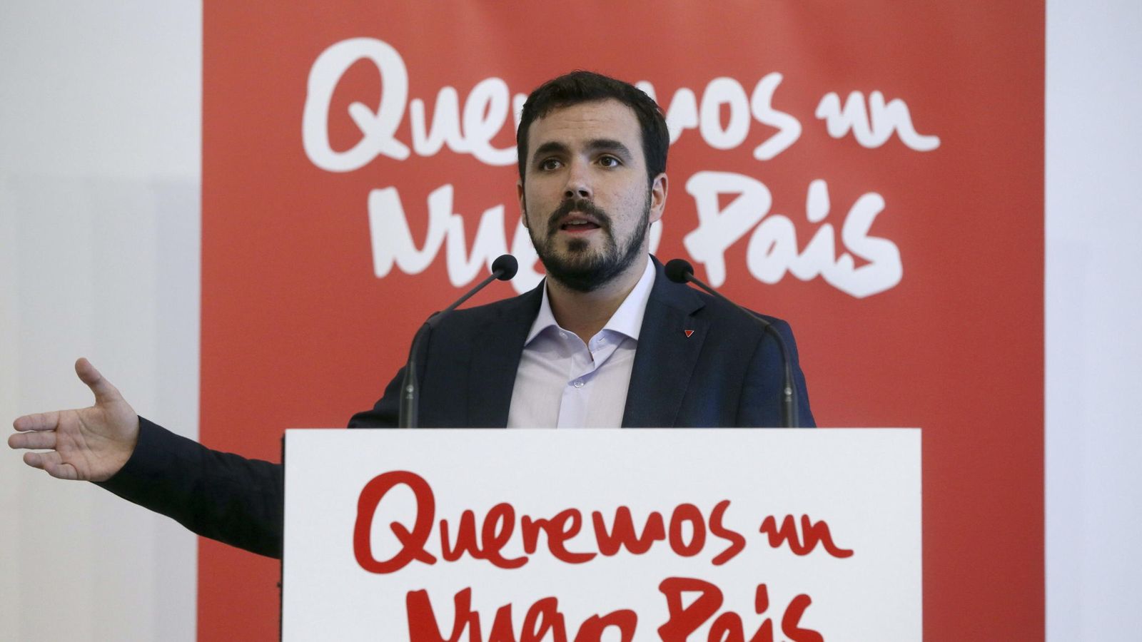 Foto: Alberto Garzón, presentando su candidatura a las primarias de Ahora en Común, este 14 de octubre en el Círculo de Bellas Artes de Madrid. (EFE)