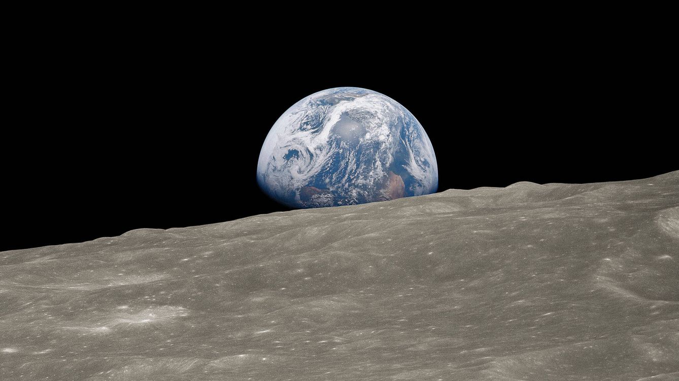 Foto: Fotografía tomada por Bill Anders desde la nave Apollo 8 en órbita a la Luna. (NASA/Procesada por Jim Weigang)