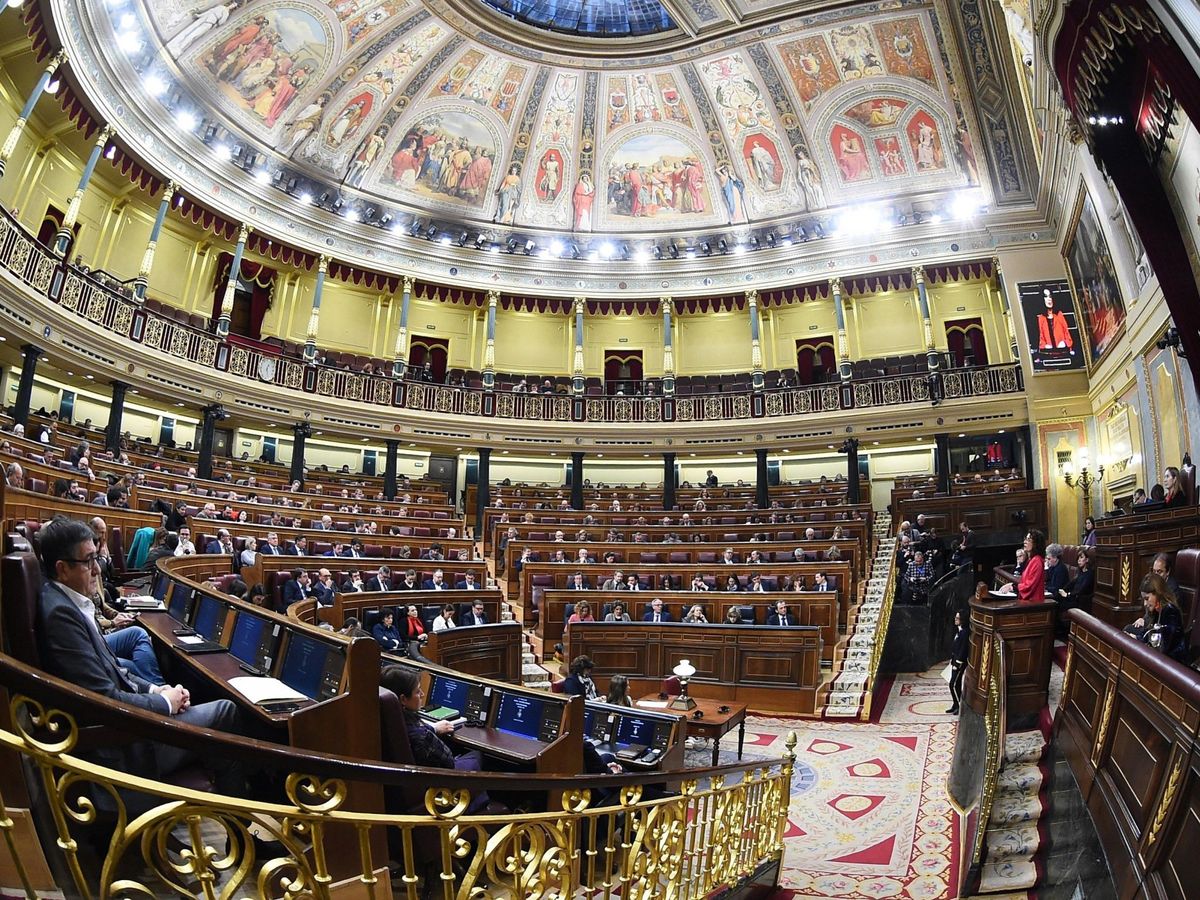 Foto: Vista general del Congreso de los Diputados durante el pleno del debate del proyecto de Presupuestos Generales del Estado para 2019. (EFE)