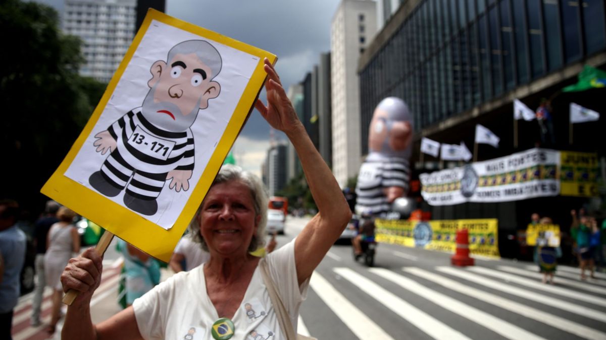La Justicia brasileña condena por unanimidad a Lula da Silva por corrupción