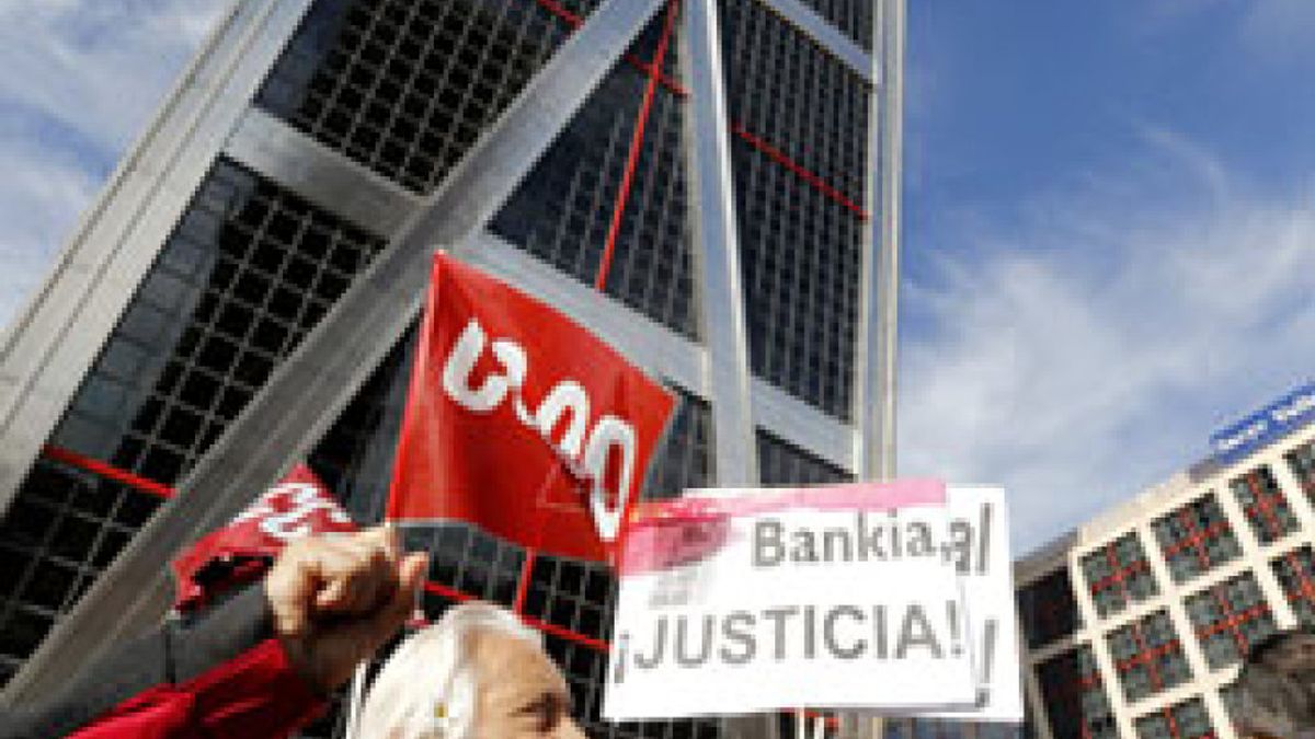 Bankia plantea que la rebaja de sueldo del 50% sea indefinida