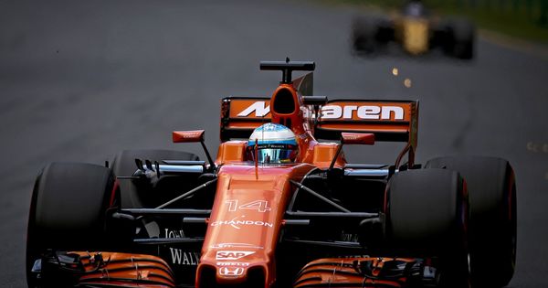 Foto: Fernando Alonso durante el GP de Australia. (EFE)