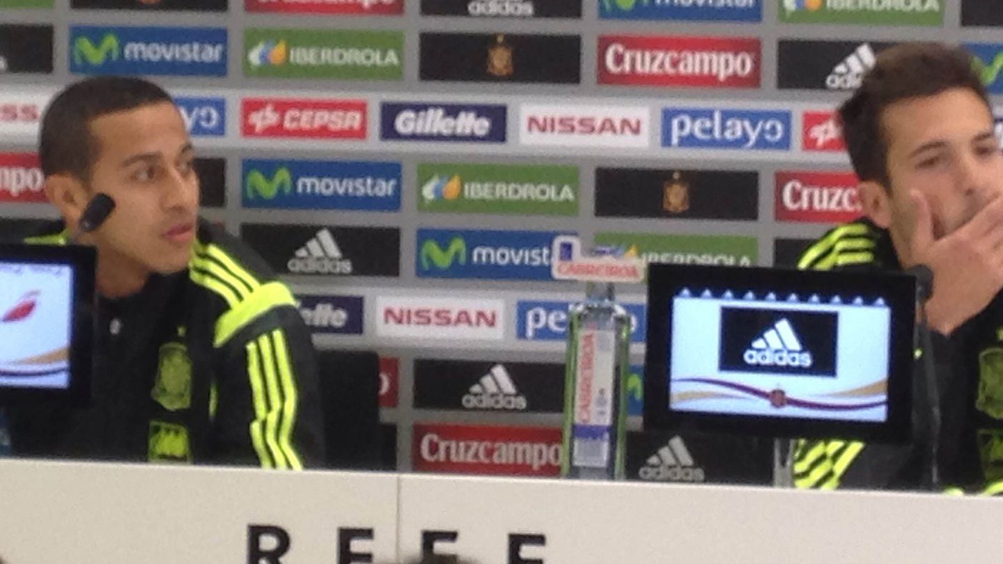 Thiago y Jordi Alba, en la rueda de prensa de este martes (FOTO: ESB).