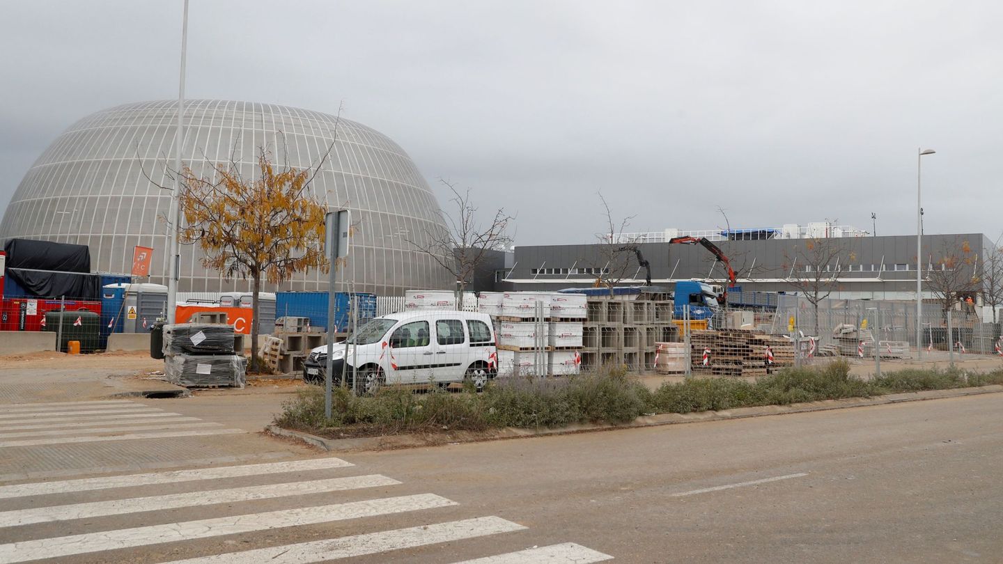 Vista de las obras de construcción del Isabel Zendal, el pasado 3 de noviembre. (EFE)