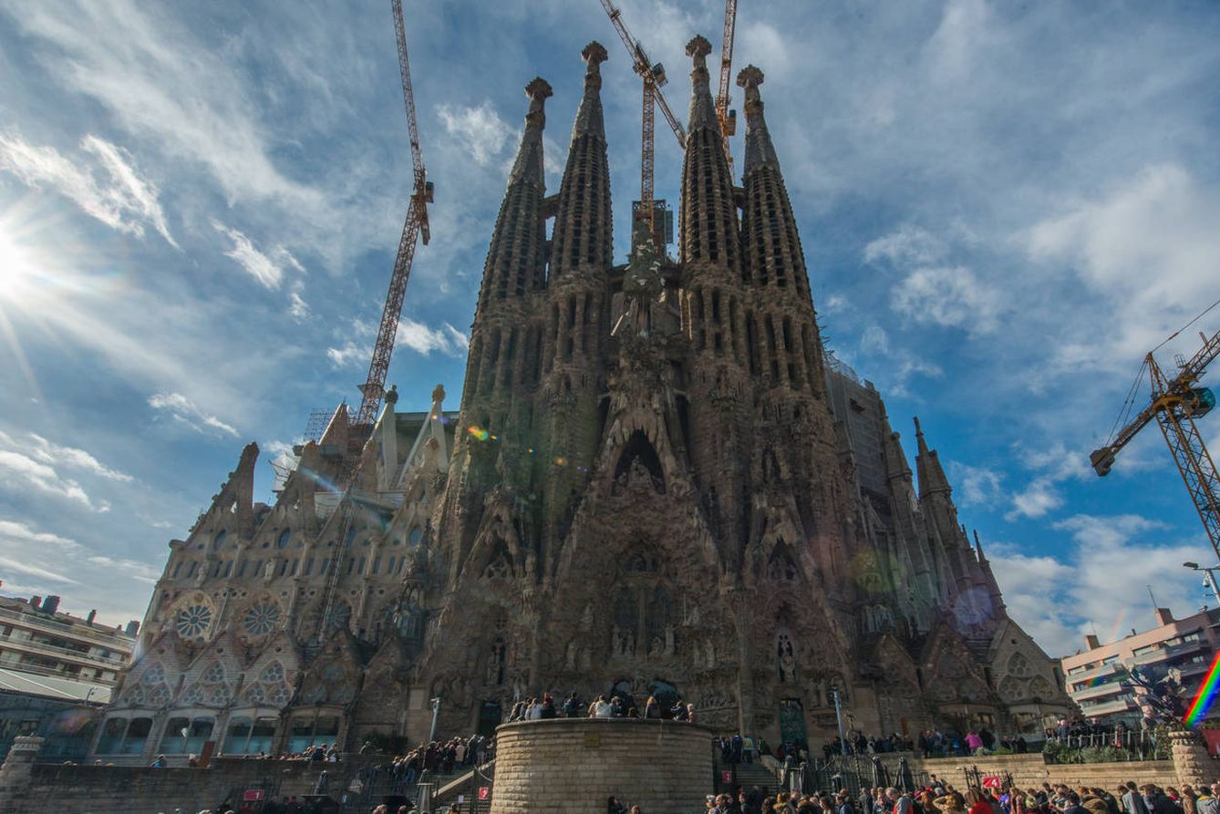 La Sagrada Familia, uno de los iconos barceloneses. (iStock)