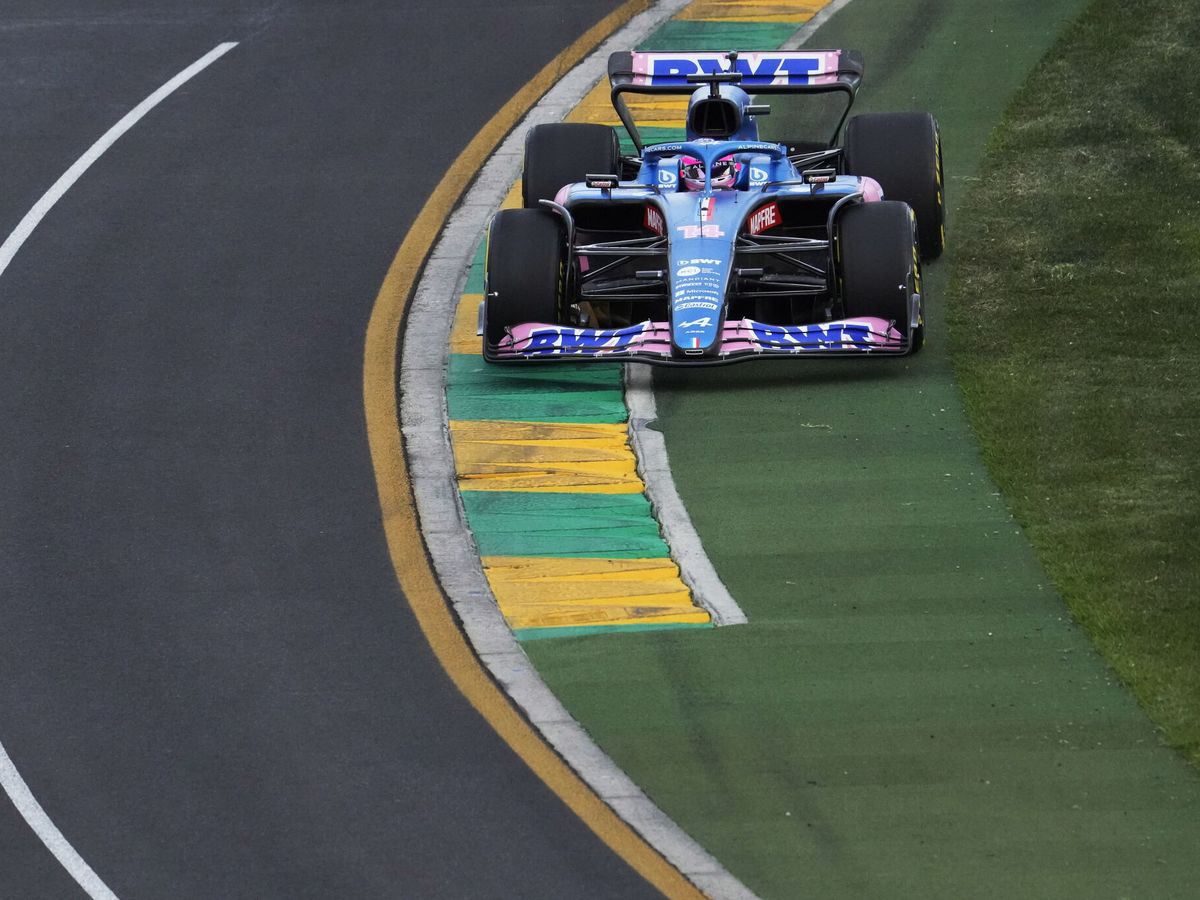 Foto: Fernando Alonso en el circuito de Albert Park. (EFE/Simon Baker)