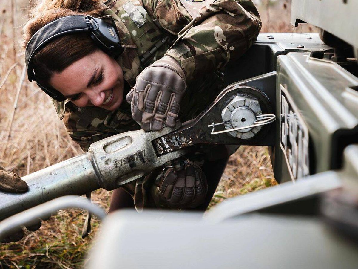 Foto: Kate Middleton, vestida de militar. (IG)