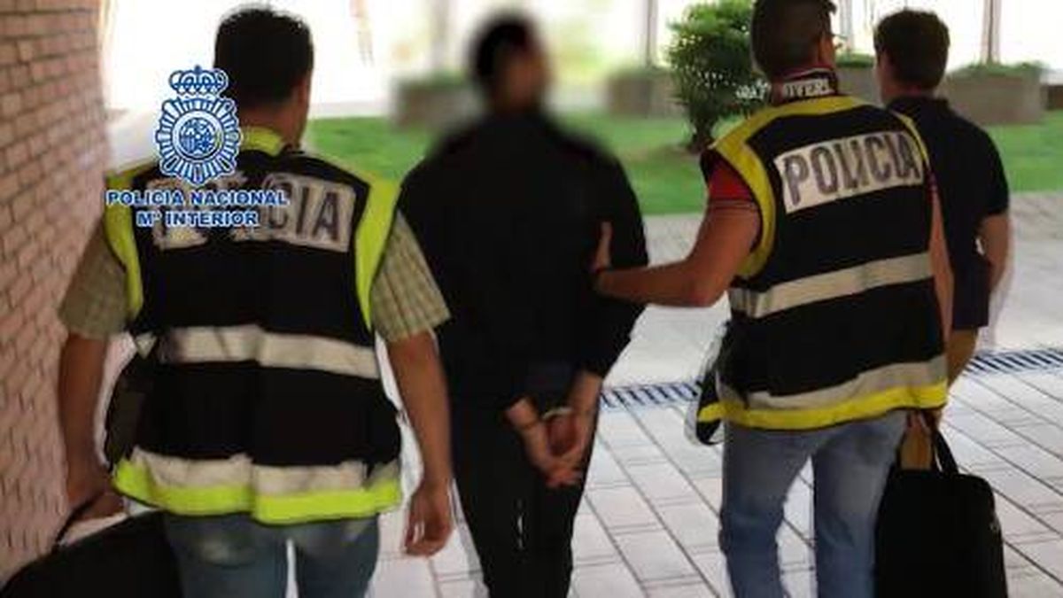 Detenido en Valladolid un profesor que guardaba y distribuía pornografía infantil