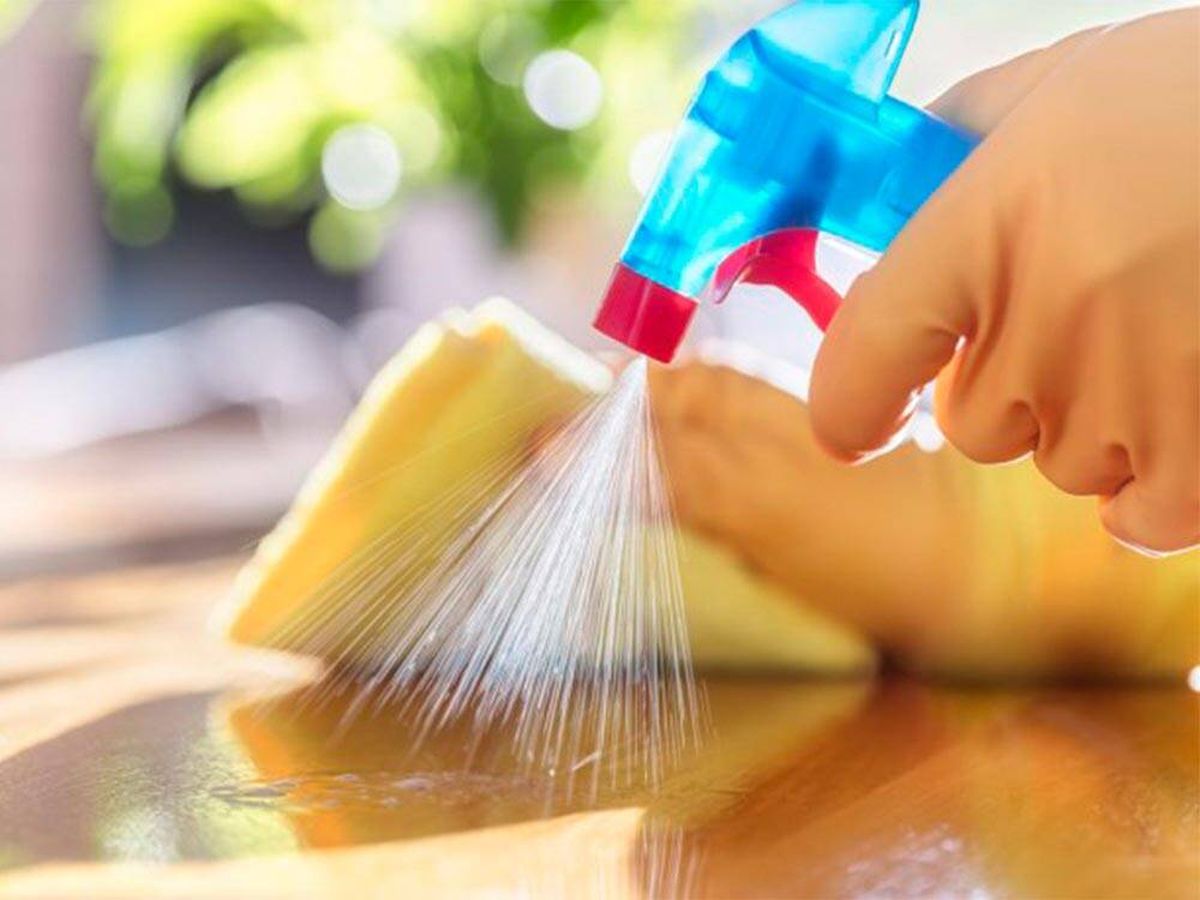 Foto: Limpiar con vinagre, sí ¿Pero qué diferencias hay entre el blanco y el de limpieza? (iStock)