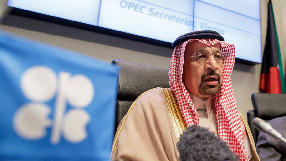 La OPEP acuerda un recorte de 1,5 millones de barriles diarios por el coronavirus