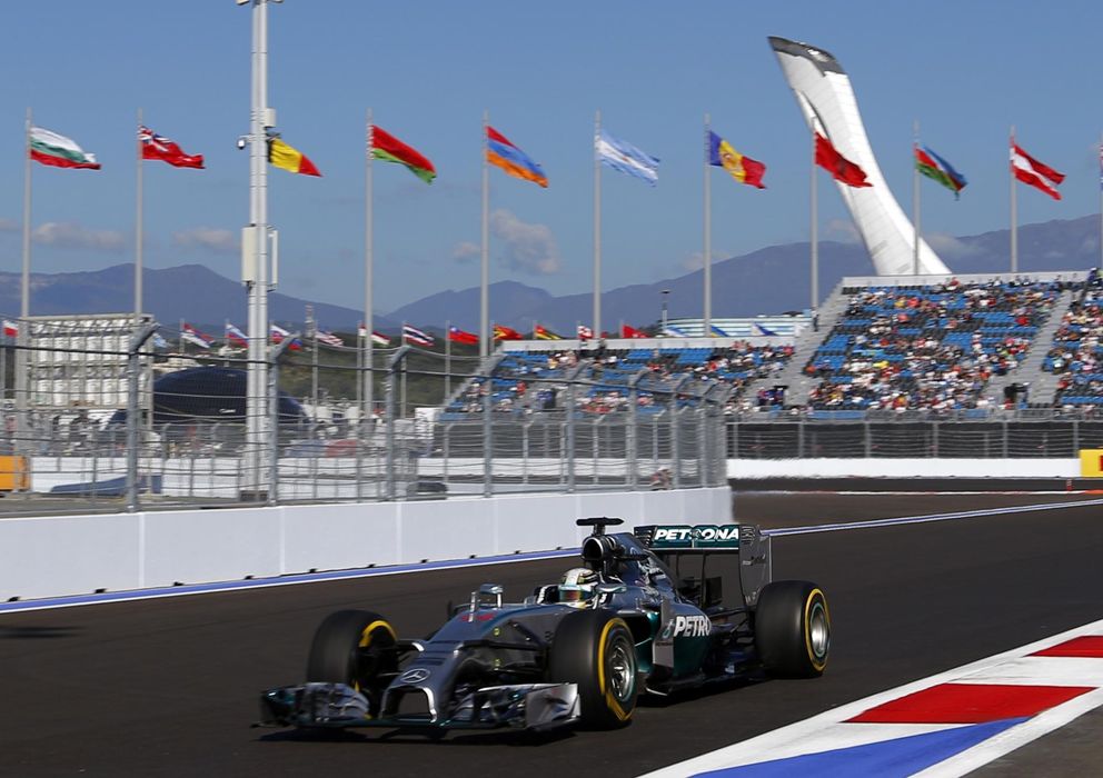 Foto: Hamilton volvió a ser el más rápido también en Sochi (Reuters).