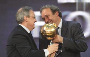 Florentino Pérez y Michel Platini escenifican un grotesco sainete