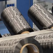 Foto: Rollos de fibra de carbono T1200 (YouTube/CCTV)