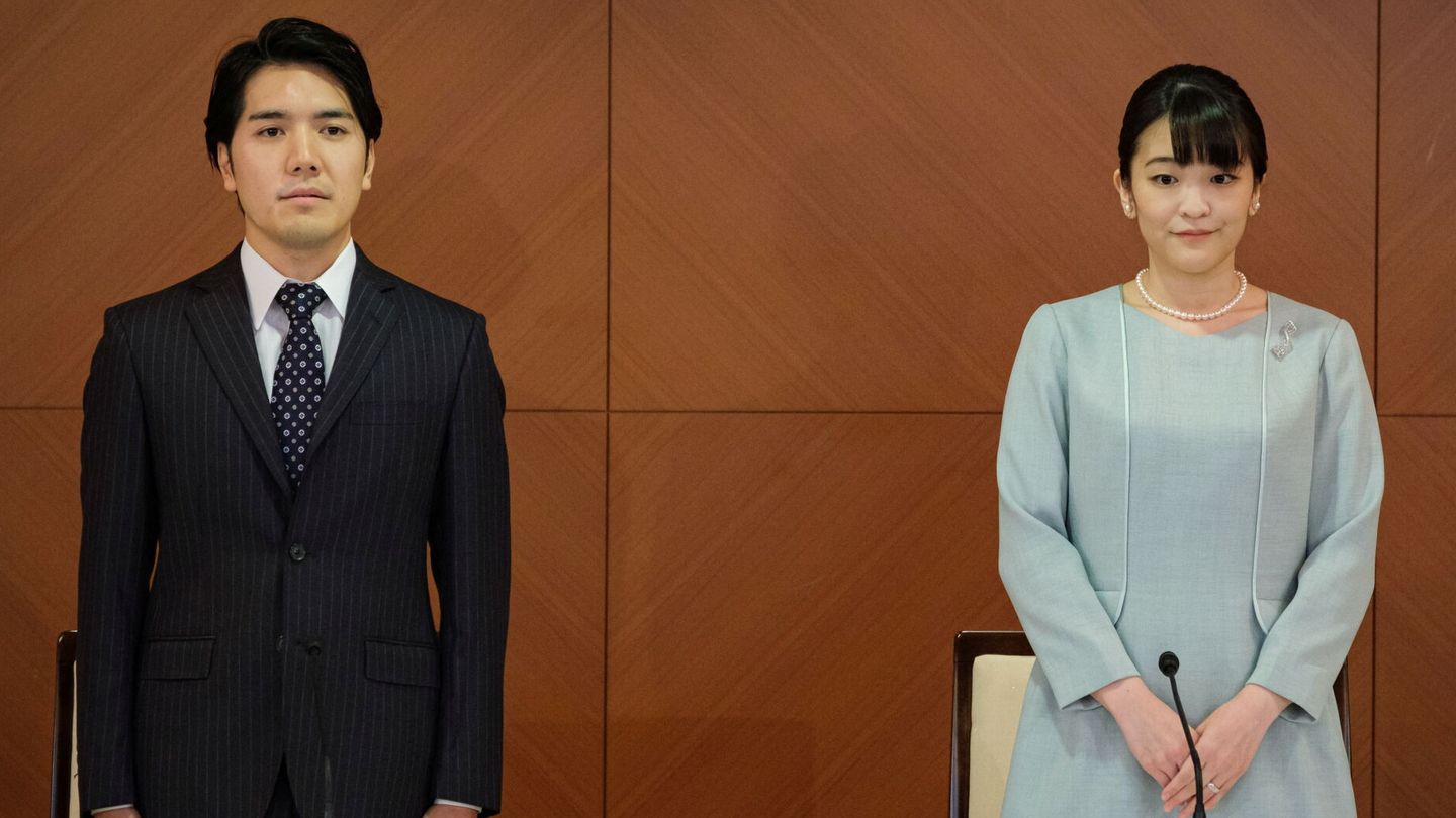 Kei Komuro y Mako, tras su boda en Japón. (Reuters)