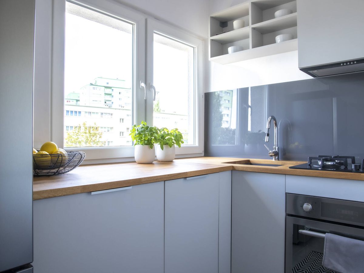 Foto: Pon orden en tu cocina y aprovecha el espacio con la ayuda de Marie Kondo (iStock)