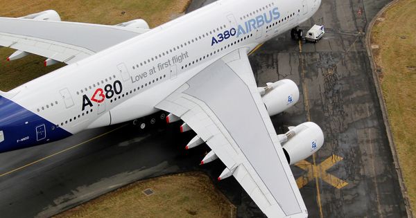 Foto: A380 de Airbus en un evento en París. (Reuters)