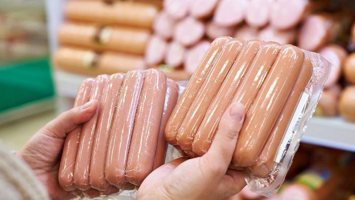 Alerta alimentaria: retiran del mercado salchichas italianas por presencia de listeria