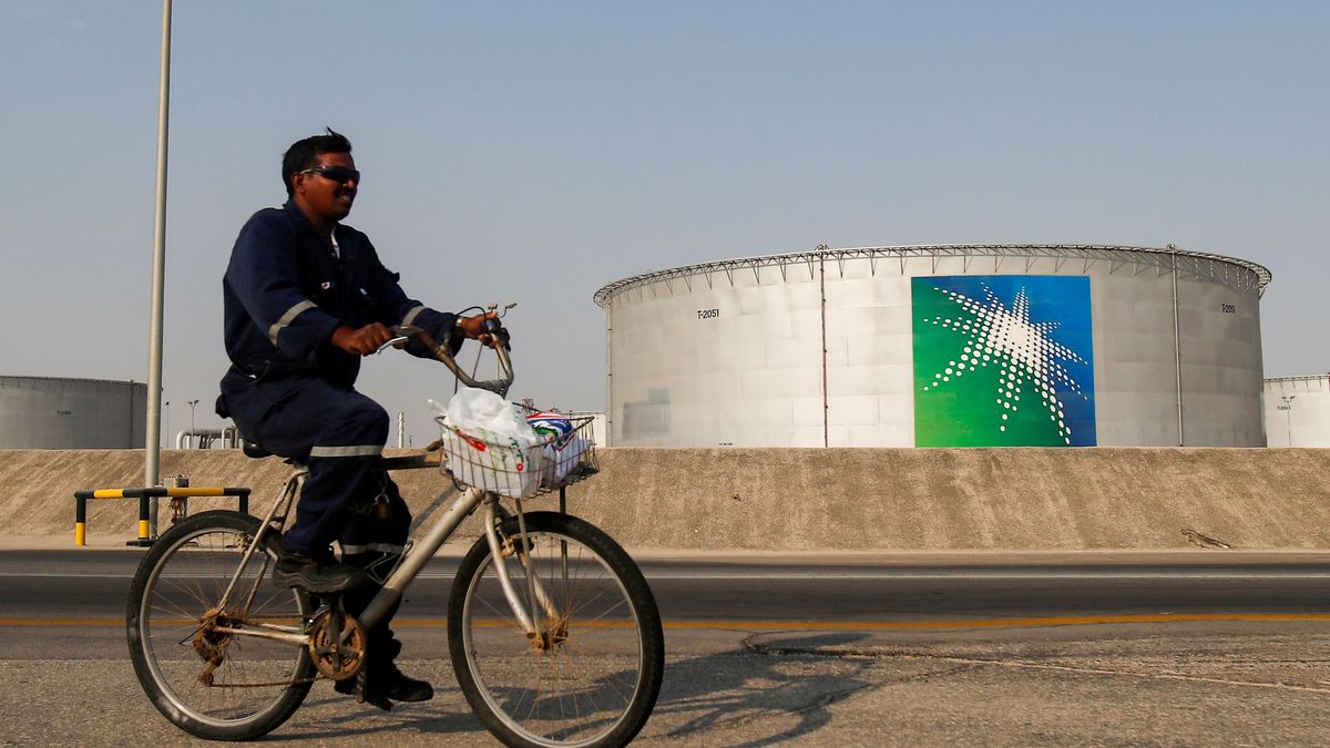 Aramco cae un 2% en bolsa ante la crisis de los precios del petróleo